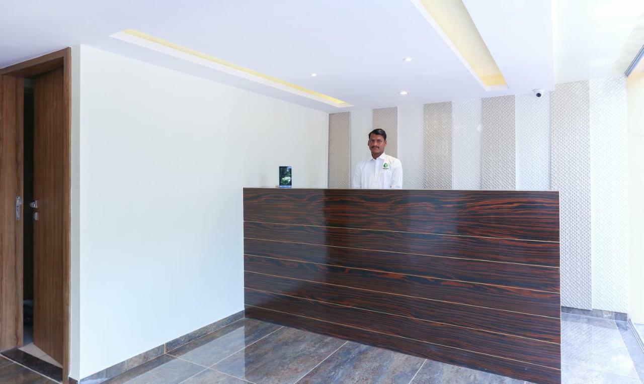 Treebo Trend Aviva Suites ムンバイ エクステリア 写真
