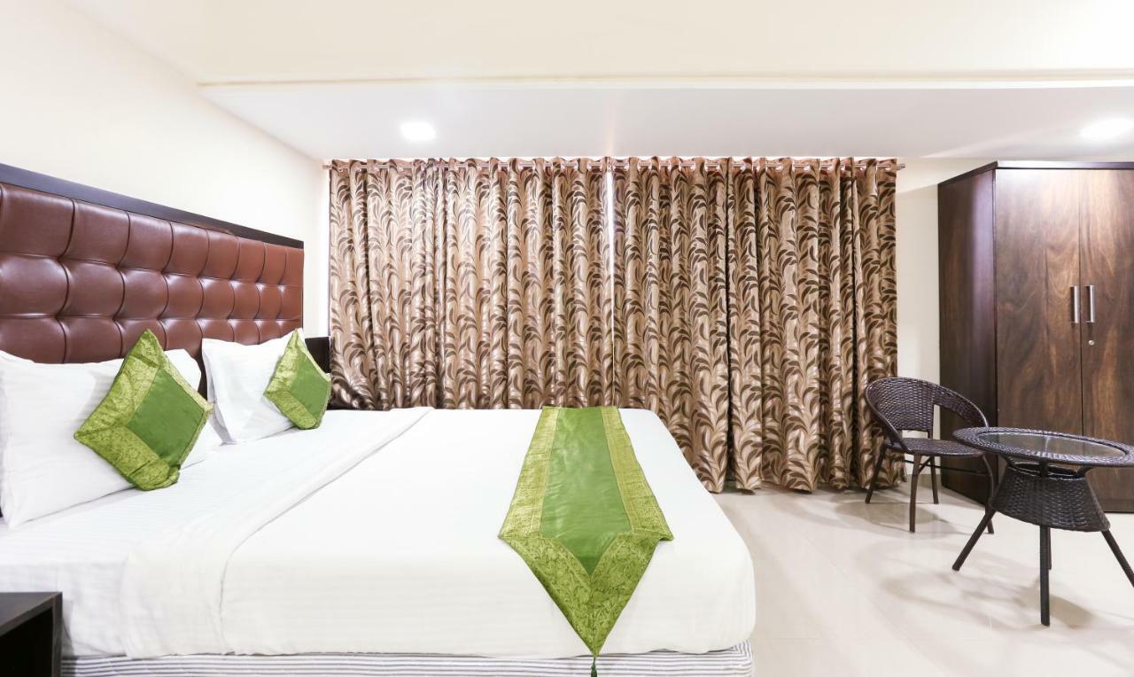 Treebo Trend Aviva Suites ムンバイ エクステリア 写真