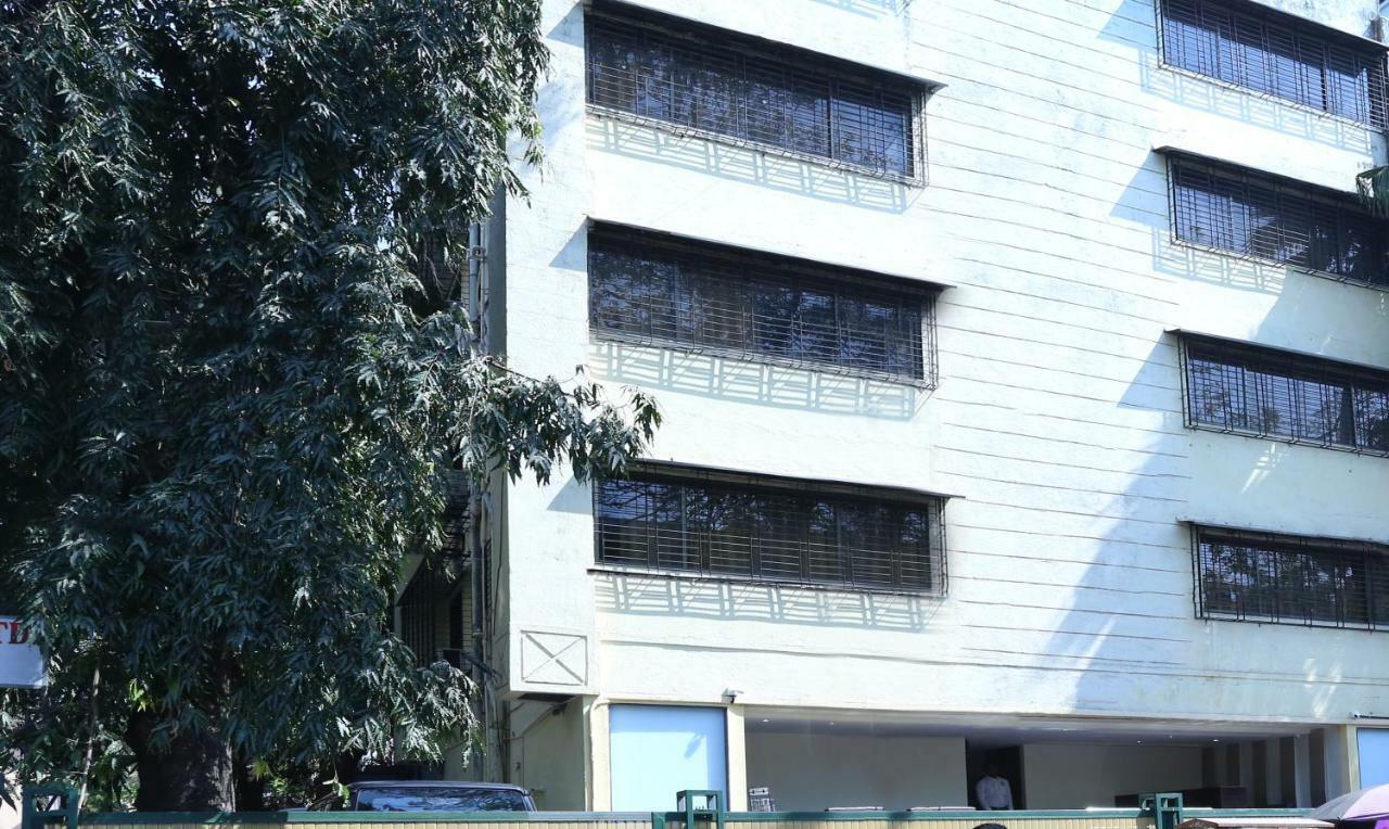 Treebo Trend Aviva Suites ムンバイ エクステリア 写真